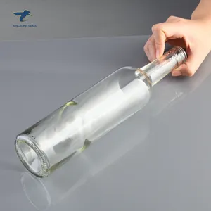 Productos calientes transparente botella de vino de 500 Ml botella de vidrio con tornillo