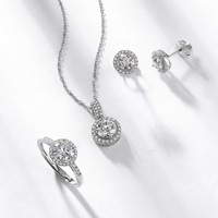 Boucles d'oreilles clous tendance Kacy pour femme, en moissanite taille brillant D couleur VVS 0,5 ct 1 ct, serties griffes en argent sterling 925
