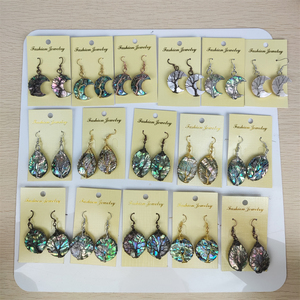 Usine Vente Directe Naturel Abalone Shell Géométrique Boucles D'oreilles Blanc Vadrouille Shell Lune Ovale Rond Pendentif Or Boucles D'oreilles Bijoux Femmes - Product Image 2