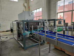 เครื่องห่อ<span class=keywords><strong>ฟิล์ม</strong></span>พลาสติก PE PET แบบยืดหดได้เครื่องห่อเบียร์โคล่าแบบอัตโนมัติชิ้นเดียว - Product Image 2