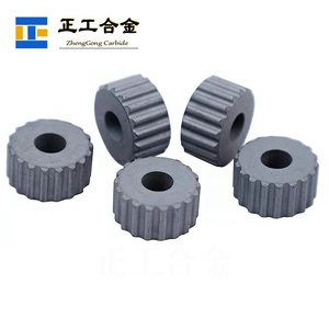 Bracelet brise-vitre en carbure de tungstène, outil de survie pour voiture, marteau d'évasion automobile, bracelet de poignet - Product Image 1