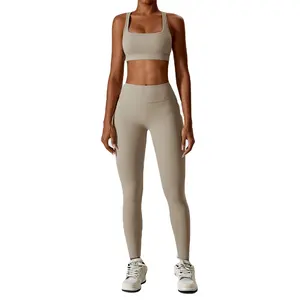 Abbigliamento sportivo atletico personalizzato palestra Fitness donna 2 pezzi set 2023 vestiti ragazze Outfit allenamento allenamento Activewear