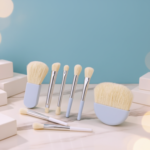 Set de 6 Brochas de Maquillaje de Pelo de Cabra con Mango de Madera, Mini Brochas de Viaje para Polvo, Colorete, Ojos y Rostro, Kit en Caja Transparente - Product Image 4