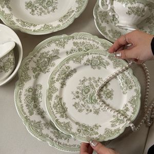 Juego de Platos de Cerámica con Estampado Floral Verde Salvia Vintage Europeo 2026, Platos Retro con Diseño Floral Verde para Bodas y Eventos - Product Image 5