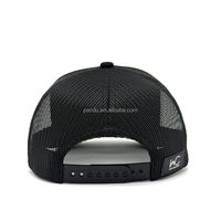 Gorra Trucker Personalizada de Terciopelo con Malla Trasera, Logotipo Bordado, Visera Curva Estructurada y Cierre a Presión