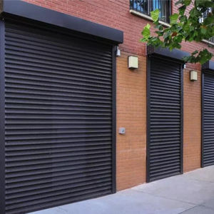 Volet <span class=keywords><strong>roulant</strong></span> moderne pour villa, dernier design, sectionnel électrique, volet <span class=keywords><strong>de</strong></span> sécurité en aluminium <span class=keywords><strong>de</strong></span> haute qualité, porte <span class=keywords><strong>de</strong></span> <span class=keywords><strong>garage</strong></span> - Product Image 3