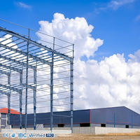 Bâtiment Agricole Préfabriqué en Acier Léger Industriel, Entrepôt à Grande Portée avec Panneaux Sandwich Colorés, Certifié ISO9001