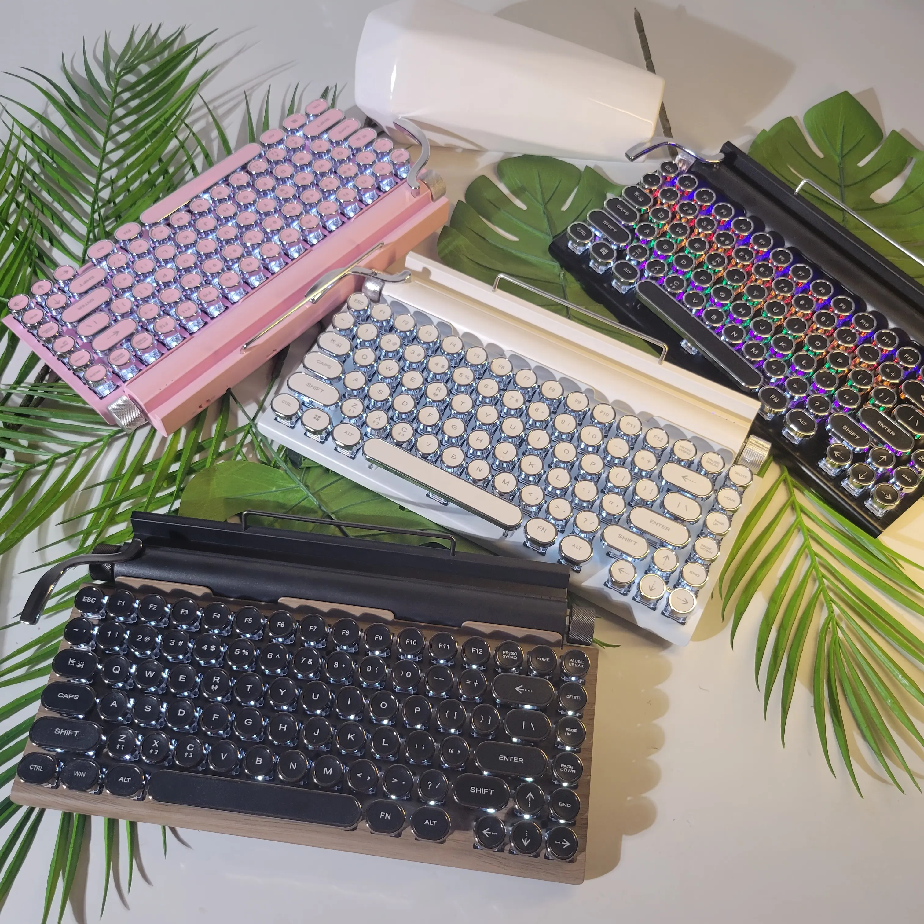 Retro Schreibmaschine Mechanische RGB Wireless-Tastatur Multi-Geräte Connect-Modus 2000mAh Typ C Metall für iPad für Samsung