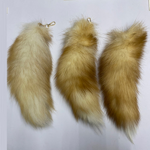 Bán Buôn 16 "-18" Lớn Bất Tự Nhiên <span class=keywords><strong>Fox</strong></span> Lông Đuôi Keyring Fluffy Nhuộm <span class=keywords><strong>Fox</strong></span> Lông Đuôi Móc Chìa Khóa Túi Quyến Rũ Cosplay Đồ Chơi - Product Image 3