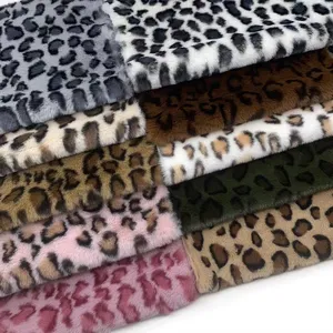 Tissu en fausse fourrure personnalisé motif léopard tigre en polyester Minky zèbre pour oreiller jouet