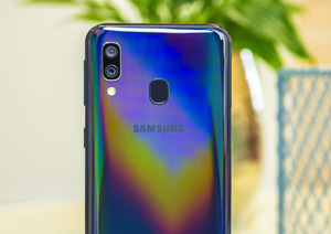 Boîte en gros scellée pour le téléphone d'origine <span class=keywords><strong>Samsung</strong></span> <span class=keywords><strong>Galaxy</strong></span> <span class=keywords><strong>A40</strong></span> A405FN/DS 5.9 pouces Octa Core 4 Go de RAM 64 Go de ROM 16MP 4G LTE 5 pièces - Product Image 5