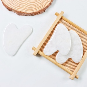 <span class=keywords><strong>Pietra</strong></span> Guasha in Nefrite Verde Scuro e Ossidiana, Strumento Gua Sha Personalizzato per <span class=keywords><strong>Massaggio</strong></span> <span class=keywords><strong>Viso</strong></span> e Corpo con Logo - Product Image 3