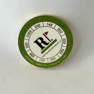 Contoh gratis kualitas tinggi Golf hadiah magnetik Set tantangan koin Golf Bola Marker untuk klub souvenir kasino Yardage chip Poker