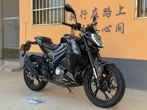 Motocicleta <span class=keywords><strong>Benelli</strong></span> <span class=keywords><strong>150</strong></span> de <span class=keywords><strong>150</strong></span> cc con Inyección Electrónica de Combustible, Monocilíndrica, Estilo Naked, Ahorradora de Combustible, Duradera y Cómoda - Product Image 4