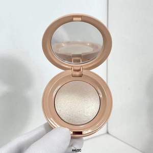 Palette de maquillage illuminatrice luxueuse, poudre fine cuitée, végétarienne, éclaircissante pour la peau, lisse et lumineuse, poudre scintillante - Product Image 1