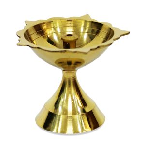 Pure Brass Diya Deepam Handmade Traditional <b>Oil</b> <b>Lamp</b> With Central Wick Holder For Puja Room Mandir Aarti Festivals And Gifting - Product Image 1