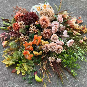 Set de Diseño Floral con Tonos Suaves de Moca y Crema, Botánicos Naturales - Paleta Cálida y Cohesiva para Arreglos Florales - Product Image 5