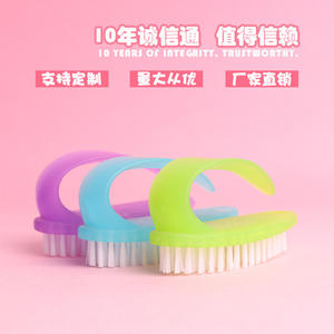 Cepillos de plástico para limpieza de uñas al por mayor de fábrica, cepillos de plástico para limpieza de cosméticos, cepillos pequeños de colores. - Product Image 5