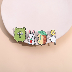 Broche de Animal Grande Creativo con Insignia de <span class=keywords><strong>Metal</strong></span> de Dibujos Animados, Accesorios de Ropa de Fundición con Erizo, Rana, Ganso - Product Image 2