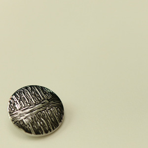 A righe annerito antico argento bottoni in metallo personalizzato Logo all'ingrosso all'ingrosso fornitura di fabbrica per giacca <span class=keywords><strong>cappotto</strong></span> accessori di moda - Product Image 6