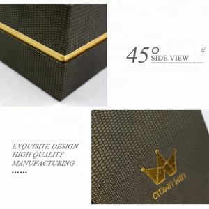 Boîtes cadeaux en papier rigide avec logo personnalisé, matériaux recyclés, doublure en éponge, emballage de luxe pour montre G-shock, ruban laminé - Product Image 6