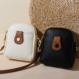 กระเป๋าสะพายข้างแนวมินิมอลแนวตั้ง กระเป๋าสะพายข้างกลางแจ้งกันน้ำ กระเป๋าใบเล็กที่มีเสน่ห์สำหรับงานปาร์ตี้ของผู้หญิง - Product Image 4