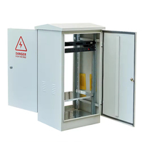 Armoire réseau extérieure 6U-32U Armoire de serveur de centre de données personnalisée 9U de capacité avec norme pour les applications informatiques