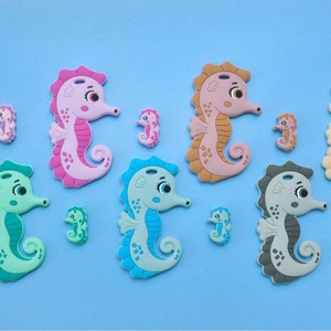 Mordedor de silicona Seahorse para bebés, juguete suave para niños de 0 a 24 meses, paquete individual unisex - Product Image 2