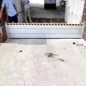 市営アルミ製洪水防御壁**、地下鉄入口用大型スパンモジュール式洪水ゲート - Product Image 2