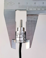 Encodeur incrémental Yi Feng W12S3 à arbre plein, protection IP66, étanche, miniature, DC3.3V/5V, pour contrôle d'automatisation industrielle de haute précision