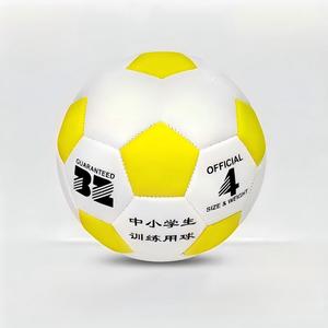 ลูกฟุตบอล PVC เย็บด้วยเครื่องจักรแบบกำหนดเองขายส่งจำนวนมาก คุณภาพสูง แบบเชื่อมด้วยความร้อน - Product Image 2