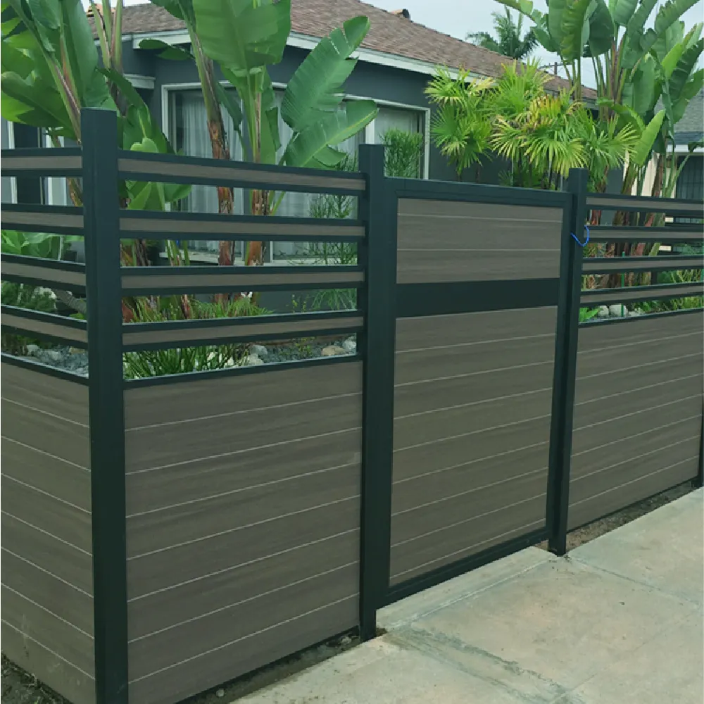 Installa rapidamente recinzione automatizzata wpc plastica di legno composito materiali riciclati recinzione perimetrale per piscina da giardino all'aperto
