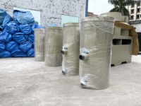 YUTANK YT-PP-100 100M3 Vertikaler Durchfluss-Sedimentationsfilter Fischzucht Feststoffentfernung Hohe Effizienz