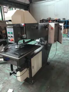 Werbemodell Öffnungsgröße Glasschneidemaschine