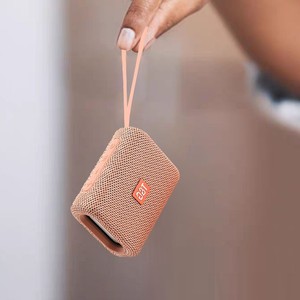 <span class=keywords><strong>TG313</strong></span>ลำโพงบลูทูธสำหรับโทรศัพท์มือถือซับวูฟเฟอร์รถยนต์กันน้ำใหม่พร้อมการ์ด U ดิสก์ปืนเหล็กขนาดเล็กตู้พลาสติก - Product Image 2