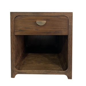Table de chevet en placage de frêne à 1 tiroir, meuble de chambre en bois avec poignée en fer pour usage domestique ou hôtelier - Product Image 1