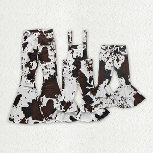 Pantalon évasé ajustable pour filles, style western, imprimé vache, avec poches, collection maman et moi, vente en gros - Product Image 1