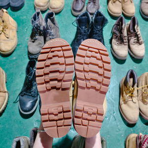 Bottes <span class=keywords><strong>Martin</strong></span> en cuir <span class=keywords><strong>DR</strong></span> d'occasion pour hommes, marque chinoise internationale, pour hommes et femmes, chaussures de seconde main, Guangzhou - Product Image 2