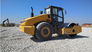 Nueva Rodillo Vibratorio para Carreteras de 20 Toneladas 6120E CLG6120E, Mini Rodillo Compactador en Oferta - Product Image 4