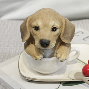 Hogar decoración de la Mesa de polyresin labrador estatua perro sentado en la taza perro miniatura figuras - Product Image 1