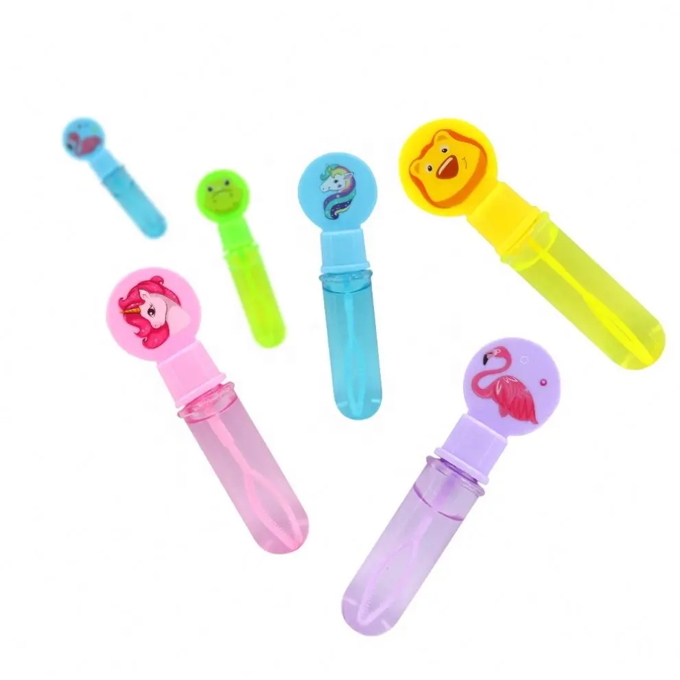 Commercio all'ingrosso mini bolle di sapone pistola gioco all'aperto giocattolo di plastica portatile Mini simpatico animale Bubble Stick per bambini giocattoli bolla bacchetta