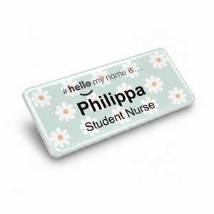 Badge nominatif pour personnel hospitalier en acrylique OEM/ODM, finition résine, motif 'Bonjour, je m'appelle Daisy', 76x32mm - Product Image 4