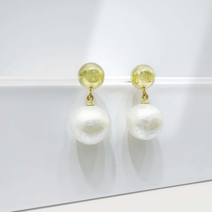 custom Luxury women 18k gold plated pearl earring vintage ladies elegant round party geometric korean minimalist stud earrings - Product Image 2