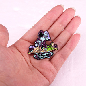 Épingles en émail, badges de revers et broches <span class=keywords><strong>manga</strong></span> sur le thème des jeux de rôle (RPG), des donjons, du D&D, des dés de dragon et des dés D20, pour femmes, accessoires de mode, bijoux et cadeaux - Product Image 4