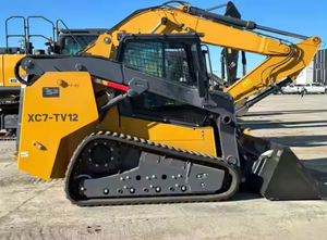 Chargeuse sur pneus, chargeuse à direction pivotante avec une capacité de godet de 0,6 m3, 1,36 tonne XC7-TV12 - Product Image 3