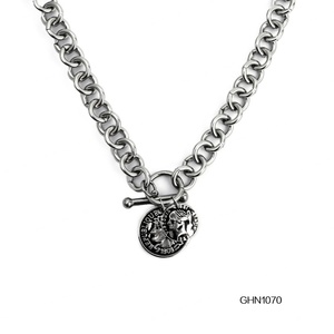 สร้อยคอเหรียญสแตนเลสขัดเงาคุณภาพสูงแบบกำหนดเอง เครื่องประดับจี้ห้อยคอ-จี้และเครื่องประดับแฟชั่น - Product Image 3
