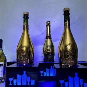 Recargable LED <span class=keywords><strong>Hennessy</strong></span> <span class=keywords><strong>XO</strong></span> botella acrílica presentador VIP pantalla glorificador con champán soporte de luz para decoración de Club nocturno - Product Image 2