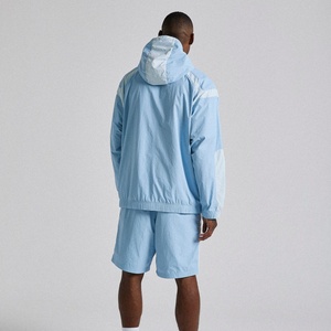 Conjunto Deportivo de 2 Piezas OEM ODM Ligero, Oversize, Liso, de Nailon, con Logotipo Bordado, 100% Poliéster, Chaqueta Cortavientos con Cremallera - Product Image 5