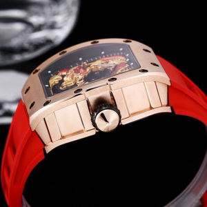Reloj Tourbillon Preciso con Zafiro Luminoso y Cierre de Seguridad para Uso Diario Especial, Elegante Accesorio para Hombre - Product Image 3