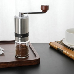 Vente en gros d'outils à café design mini <span class=keywords><strong>moulin</strong></span> à café manuel réglable avec fraise en céramique et corps en acier inoxydable portable - Product Image 1